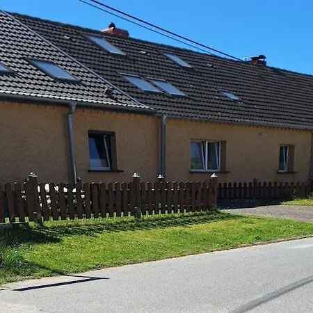 Peaceful Hideaway In Apartmán